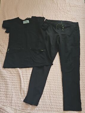Med Couture Sceub Set With Jacket